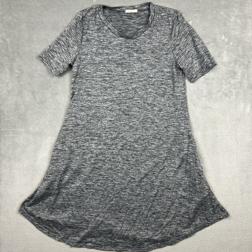 12 pm by Mon Ami Heathered grey short sleeve dress size medium round neck Basic